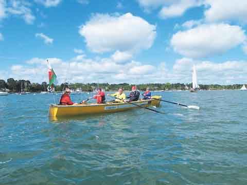 Welsh rowing crew  take Brittany by storm