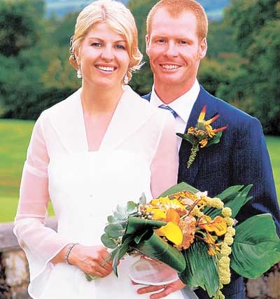 Bride fulfils wish to walk to church