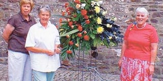 National praise for local flower arrangers