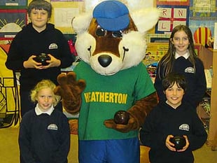 Bowls lessons for youngsters
