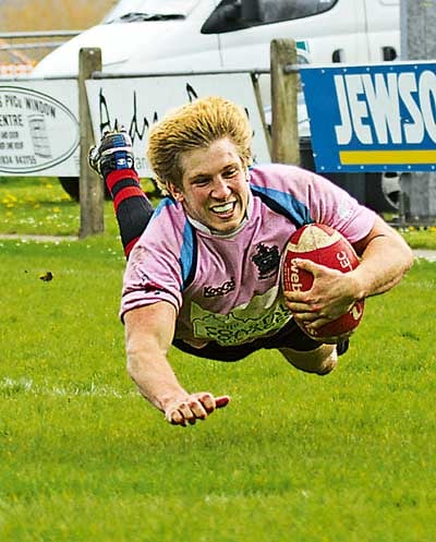 Jason’s brace spares Seasiders’ blushes