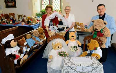 Begelly church thanks Eira John for 16 years of service