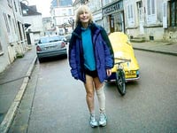 Rosie calls to say ‘hello’ Tenby