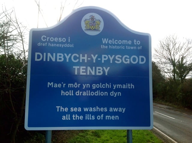 Welcome to Tenby sign