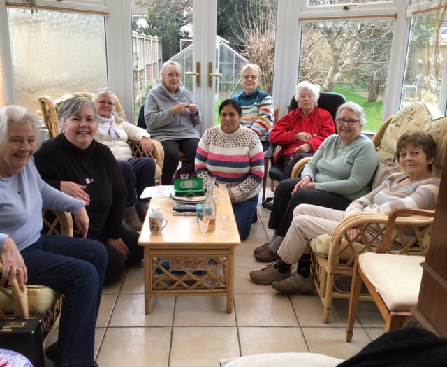 Knit and Natter Group help Pembrokeshire’s homeless