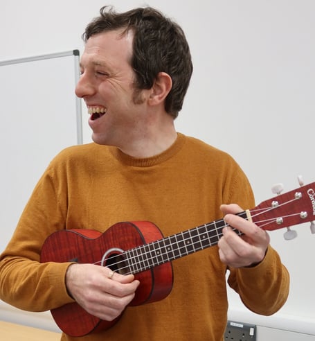 Richie Hayes with ukulele