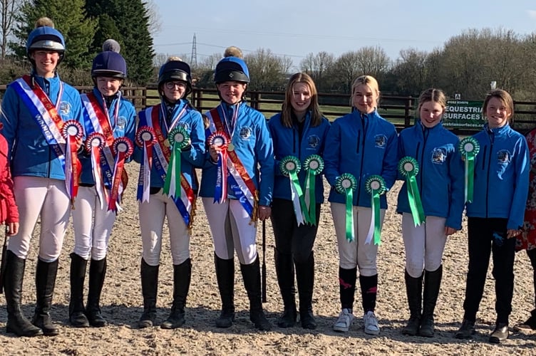 Ysgol Greenhill School, Tenby champion show jumpers