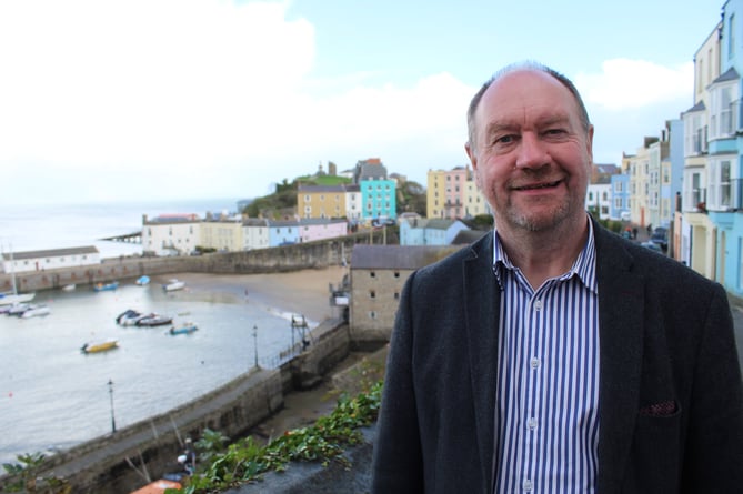 Cefin Campbell in Tenby
