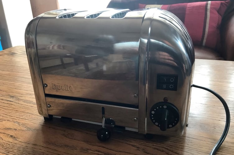 Faulty toaster