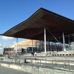 Welsh Government plans community right to buy bill