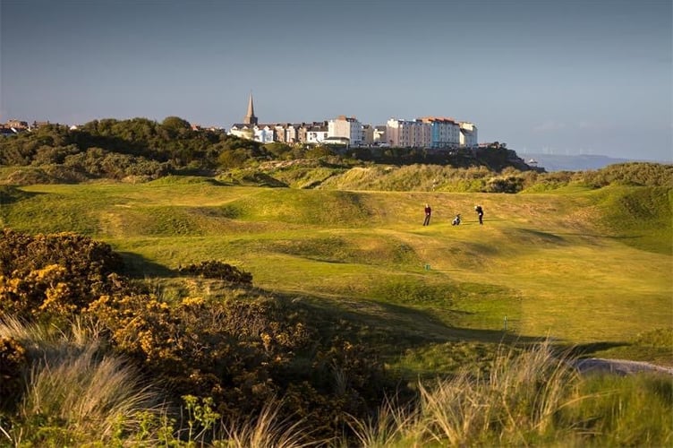 Tenby golf course