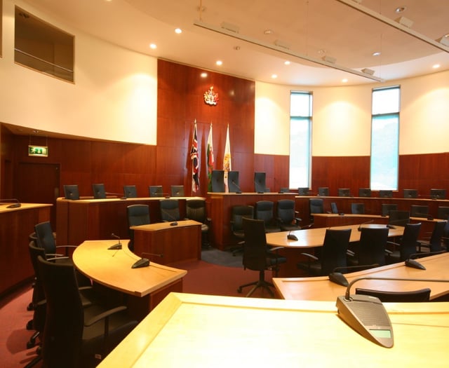 Newly elected councillors on Council join the independent group