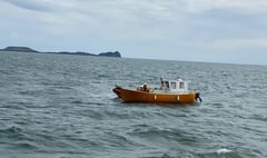 Lifeboat crew assists vessel six miles east of Caldey