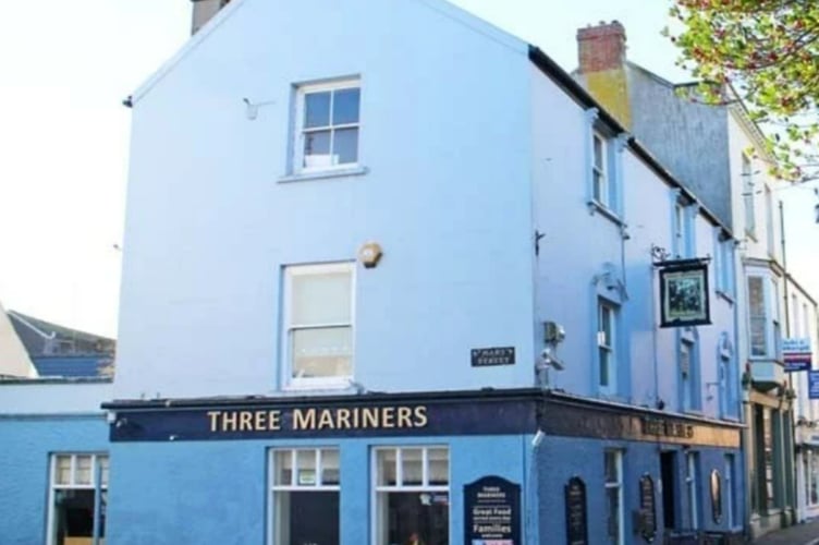 tenby pubs