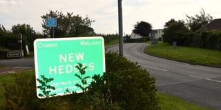 Speed sign trial for New Hedges