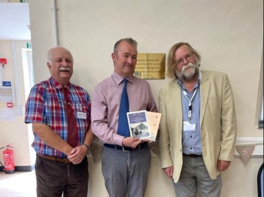 Simon Hart MP with Ludchurch Hall Committee chairman Anthony Evans and vice chairman Richard Phillips.