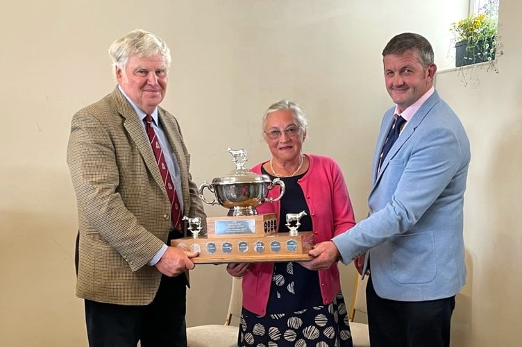 Manorbier Newton couple win Idris Davies Memorial Award