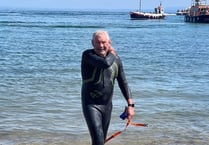 Plumber Peter completes around Caldey swim for Prostate Cymru