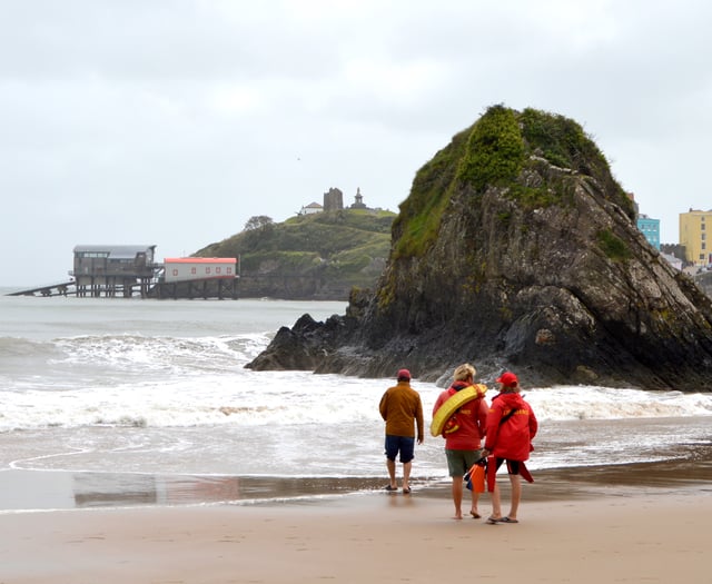 Welsh RNLI offers safety advice ahead of Bank Holiday weekend