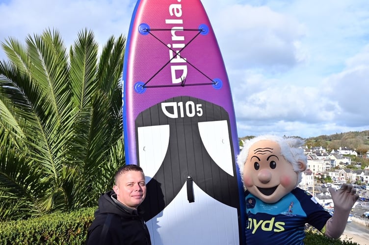 Paddleboard prize