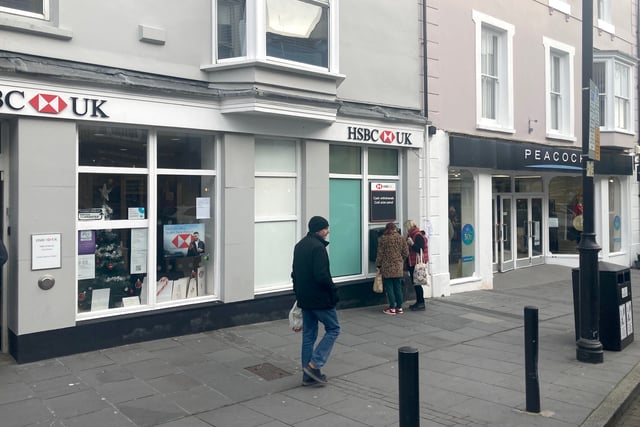 Councillor announces ‘breakthrough in Tenby banking crisis’