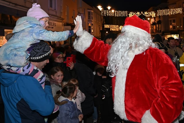 Countdown to Tenby Christmas lights switch-on