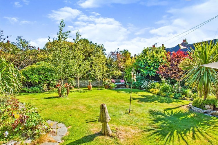 green thumb cottage