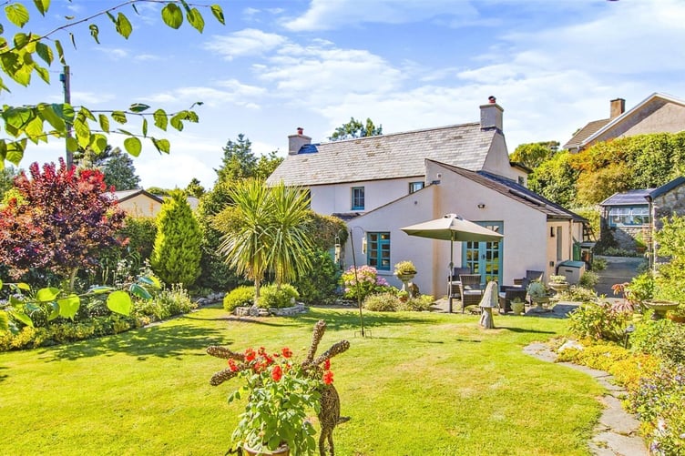 green thumb cottage