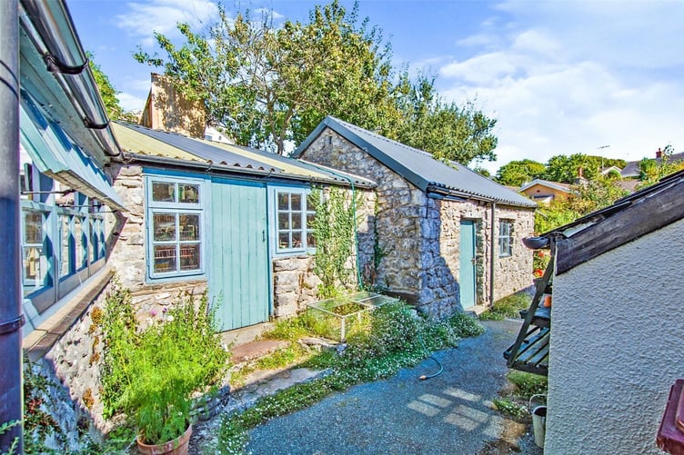 green thumb cottage
