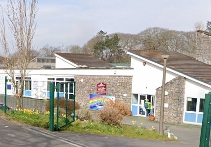 Saundersfoot School