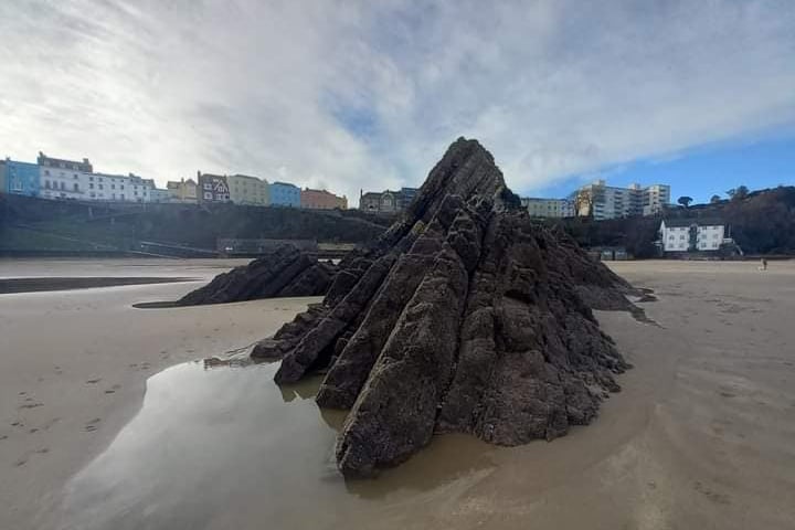 For more pictures or to share your own, join our Facebook group: Picture This: Tenby Observer photography club.