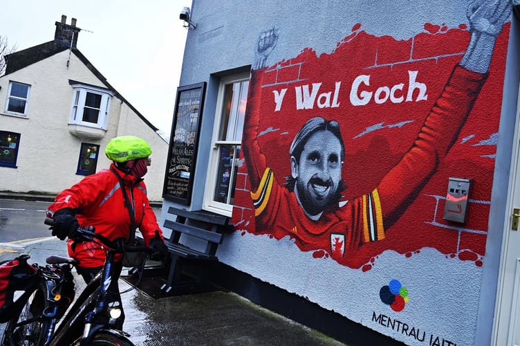 Joe Allen mural