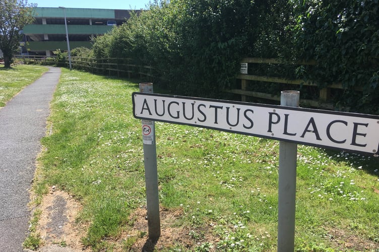 Augustus Place Tenby
