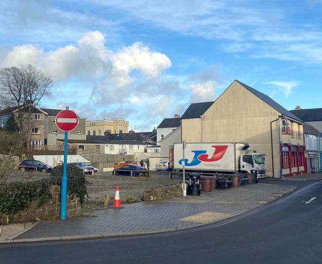 Plans for Saundersfoot housing and retail scheme withdrawn