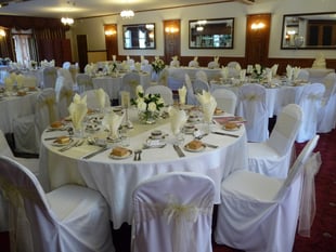 Pembrokeshire wedding venue advises on speeches and toasts