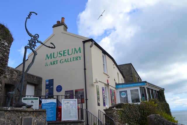 Tenby Museum to upgrade windows