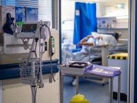 Lower rate of death from lung conditions in Carmarthenshire than across Wales – despite massive UK disparity