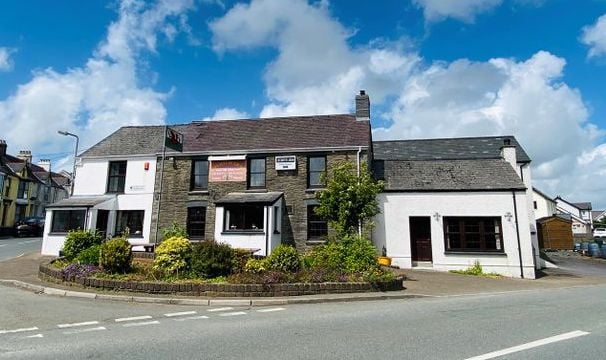 Crymych Arms