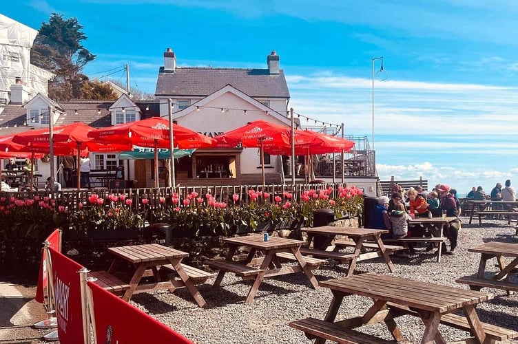 Wiseman's Bridge Inn