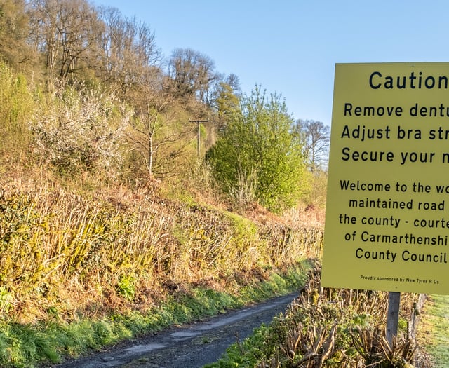 Fed-up residents install hilarious road sign 