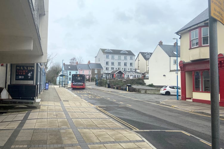 Saundersfoot street