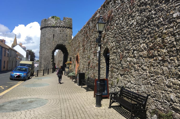 Tenby town walls