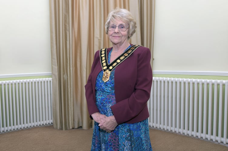 Cllr. Louvain Roberts