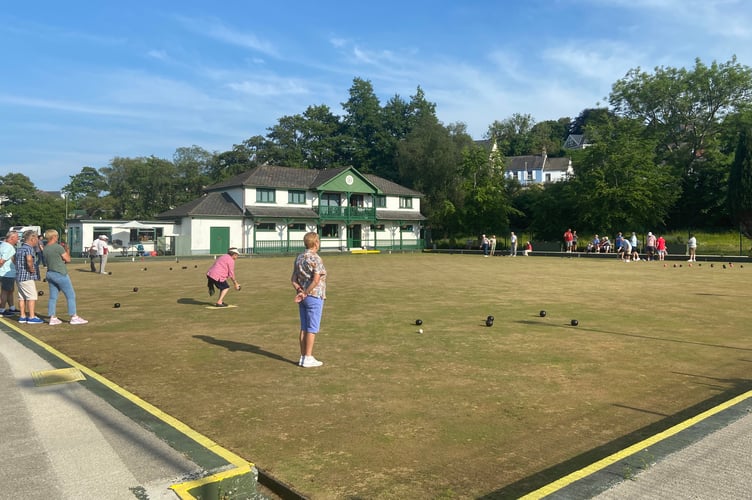 Saundersfoot bowls club