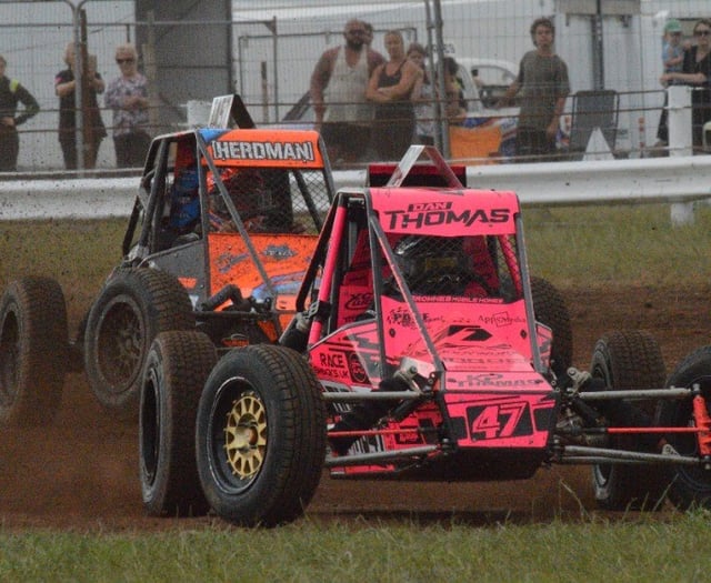 Autograss Racing raring to go at Red Roses