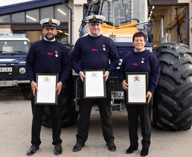 Pembrokeshire RNLI volunteers awarded for saving lives of two kayakers