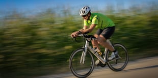 Large pothole labelled 'major hazard' for cyclists and bikers
