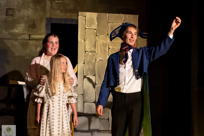 Thenardier, Mme Thenardier and Young Cosette (Ethan Clancy; Claire Hooper-Rees; Charlotte Baxter)