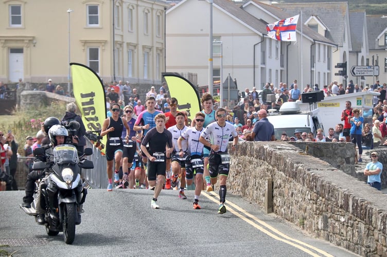 Bluestone tri