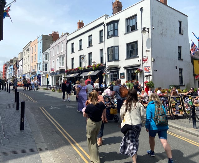 Tenby summer pedestrianisation scheme permits reminder 